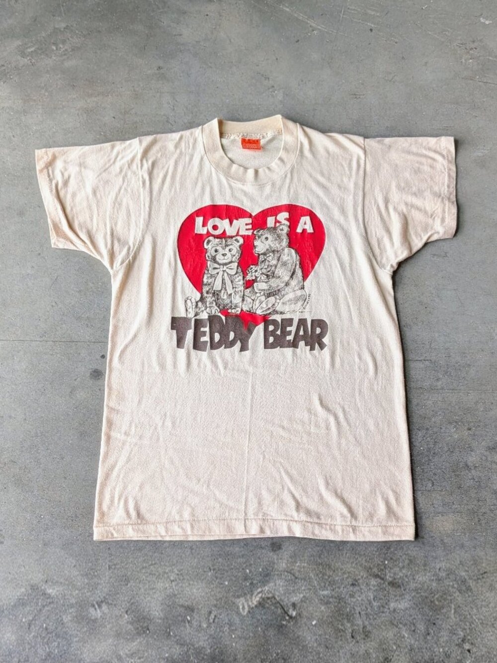 Vintage 80s Love is a Teddy Bear Red Heart Short Sleeve Single Stitch Tee medium